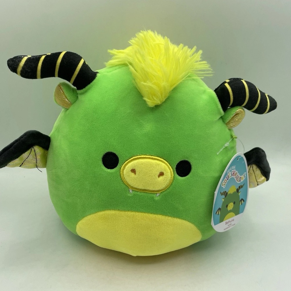 Squishmallows Bethuna the Mystical Horned Dragon 8" Blacklight Squad Plush NEW